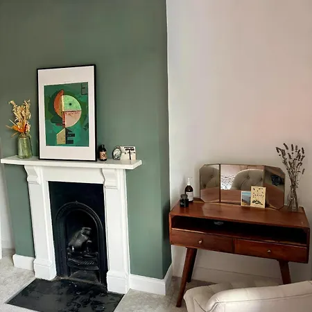 Redland House - 3 Bedroom - Sleeps 8 - Bristol