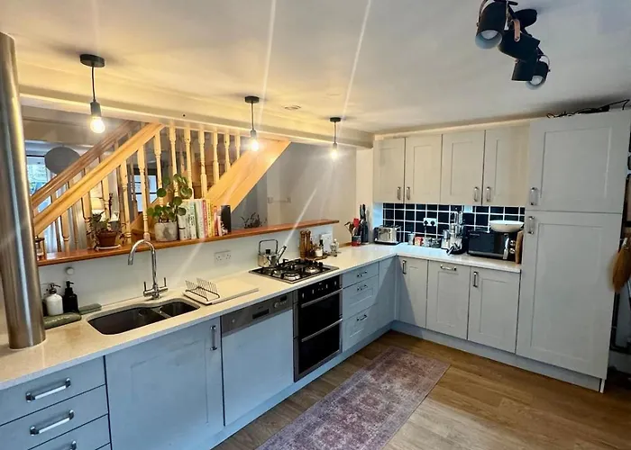 Redland House - 3 Bedroom - Sleeps 8 - Prázdninový dům Bristol