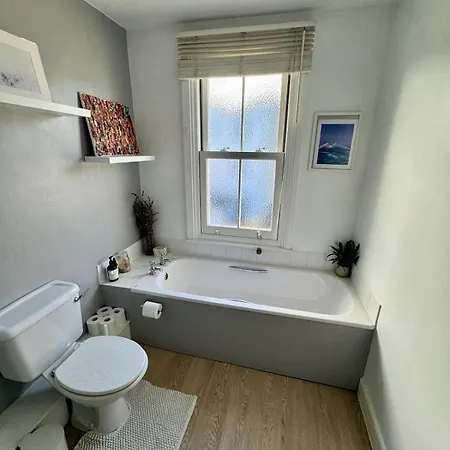 別荘 Redland House - 3 Bedroom - Sleeps 8 - *